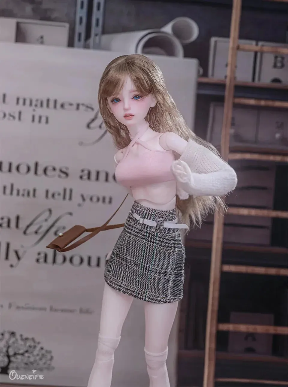 1/4 Luna BJD Doll - Korean Girl Group Model with Movable Joints & Professional Faceup