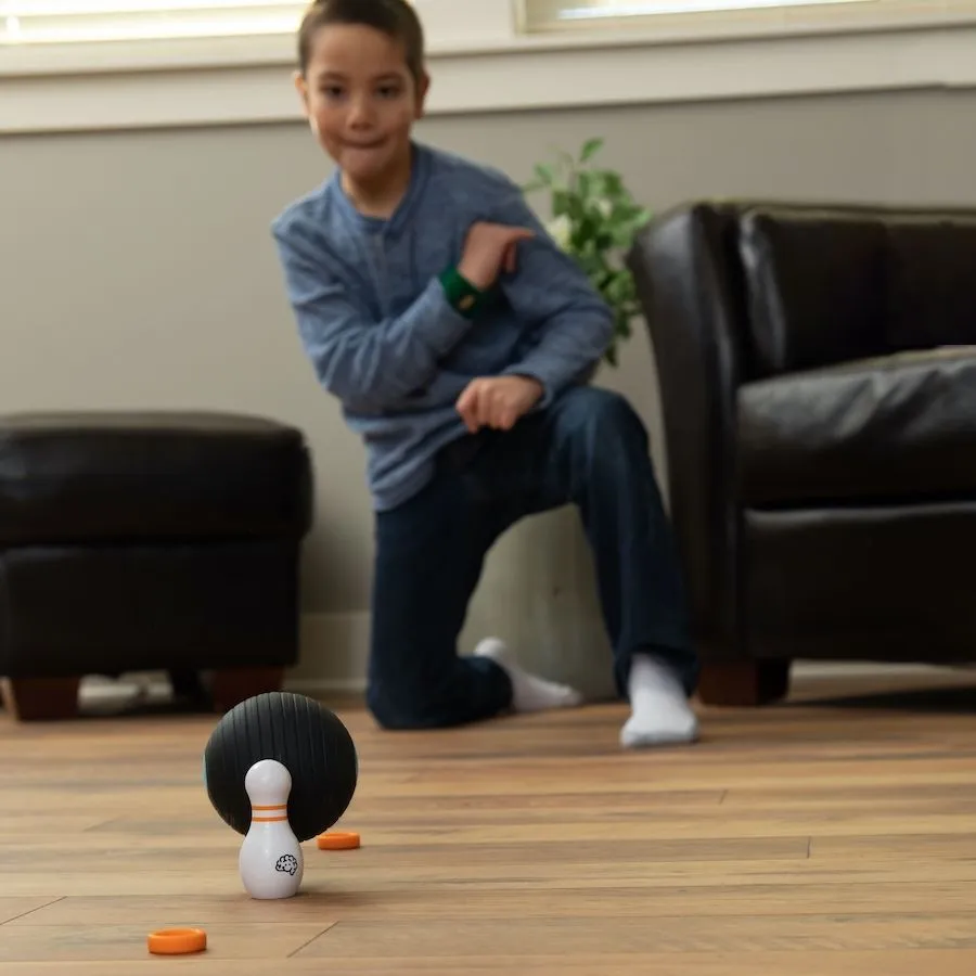 Fat Brain Toys - Curve Bowl Game