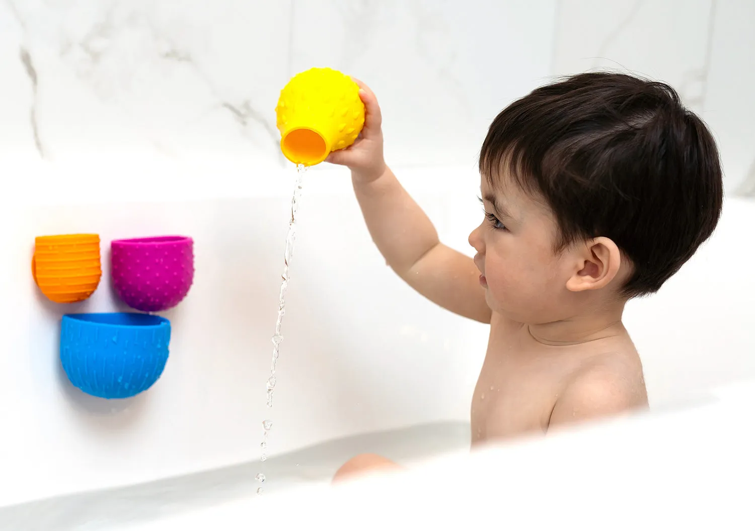Oomplz: Drip Drop Suction Cups