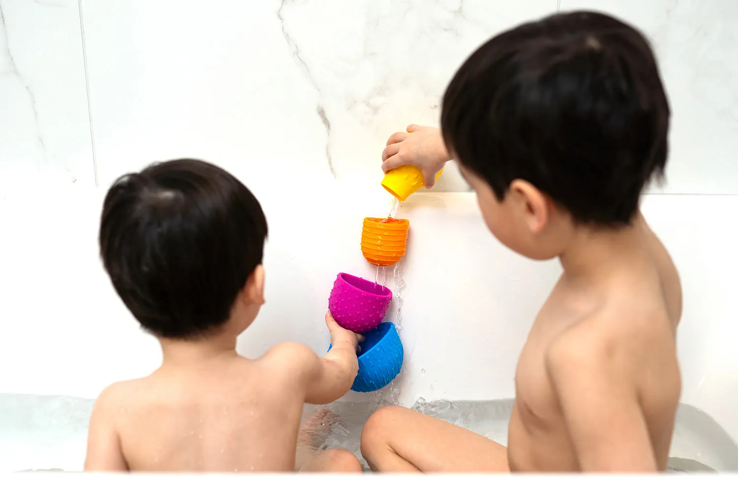 Oomplz: Drip Drop Suction Cups