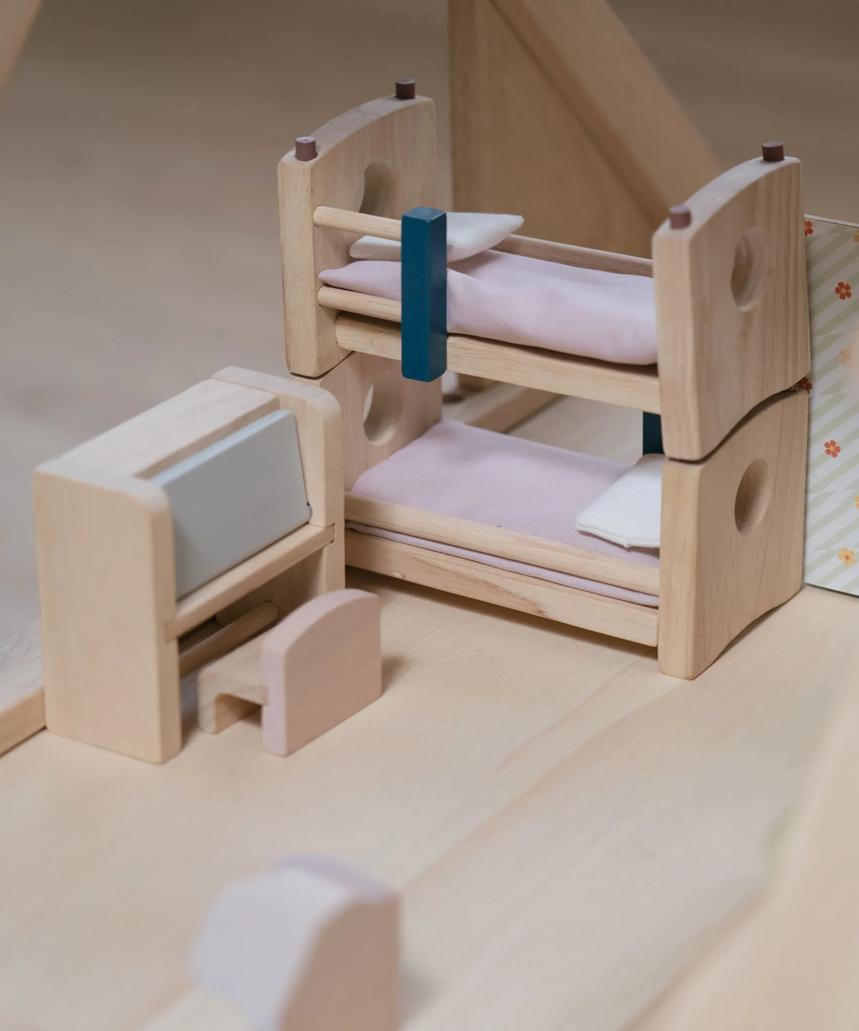 PlanToys Children's Room Dolls House Furniture