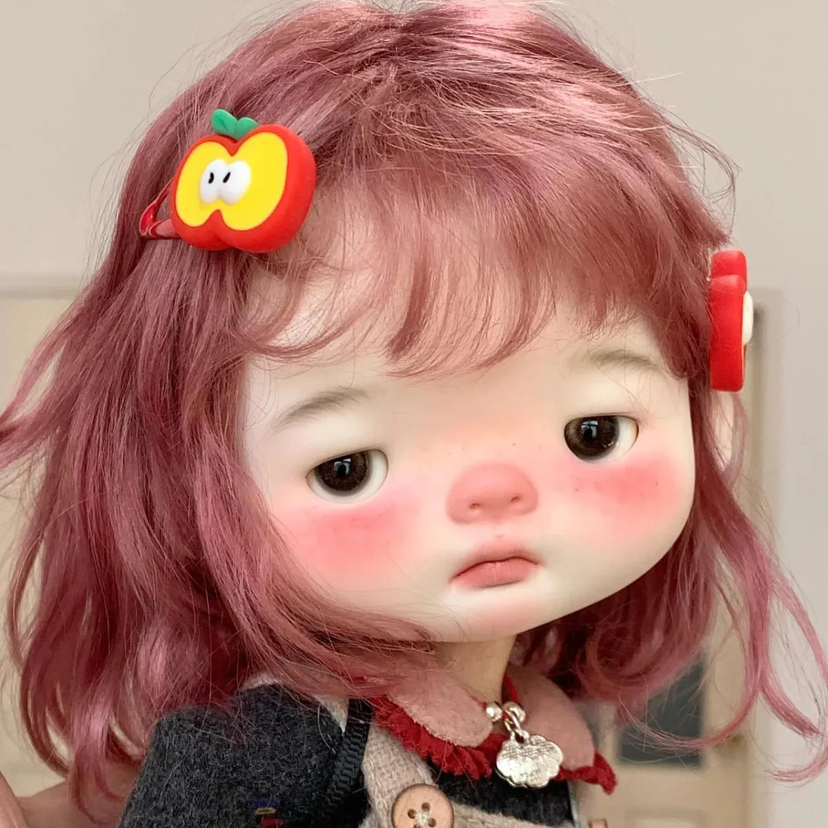 SangN 1/6 BJD Doll - GLXiaoLiu Big Head Big Eyes Doll with Heart Eye Holder - Perfect for Collectors